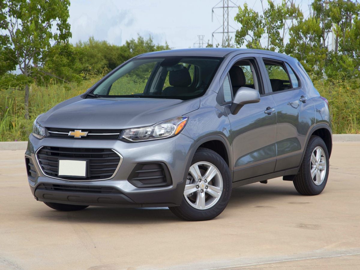 2022 Chevrolet Trax LT -
                Yorkville, NY