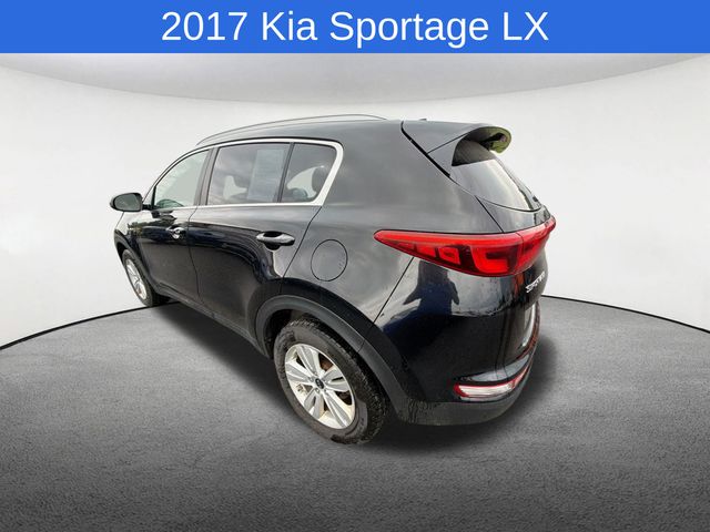 Thumbnail: 2017 Kia Sportage - 4