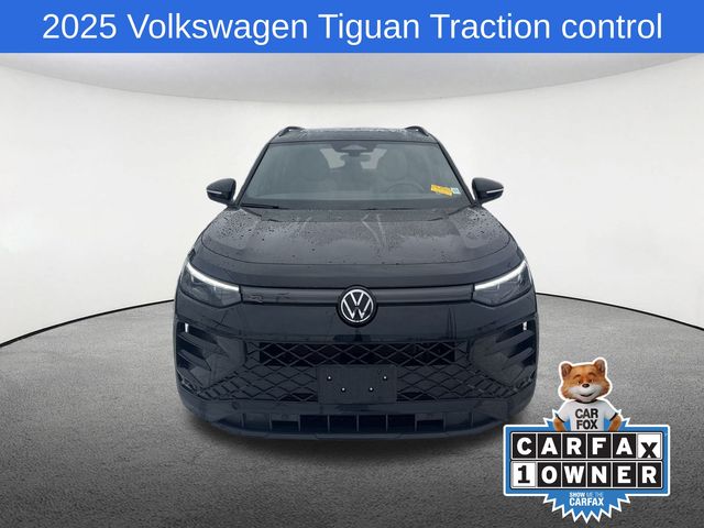 Thumbnail: 2025 Volkswagen Tiguan - 15