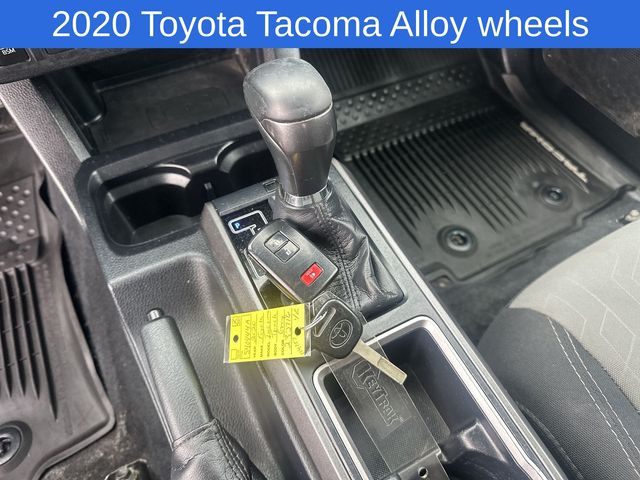 Thumbnail: 2020 Toyota Tacoma - 30