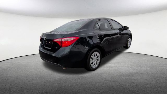 Thumbnail: 2018 Toyota Corolla - 8