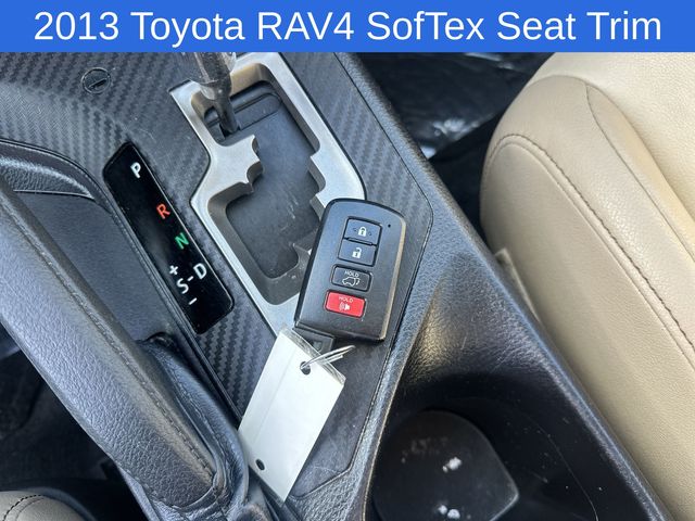 Thumbnail: 2013 Toyota RAV4 - 29