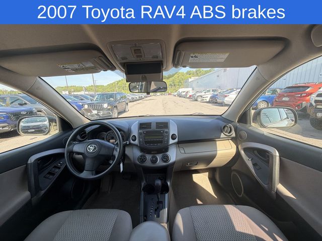 Thumbnail: 2007 Toyota RAV4 - 12
