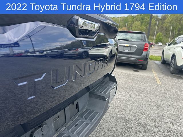 Thumbnail: 2022 Toyota Tundra - 17