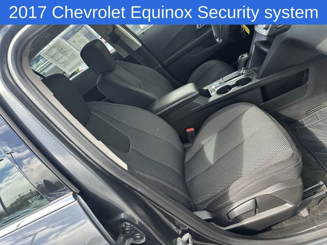 Thumbnail: 2017 Chevrolet Equinox - 24