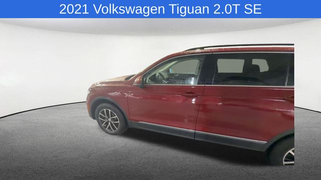 Thumbnail: 2021 Volkswagen Tiguan - 5