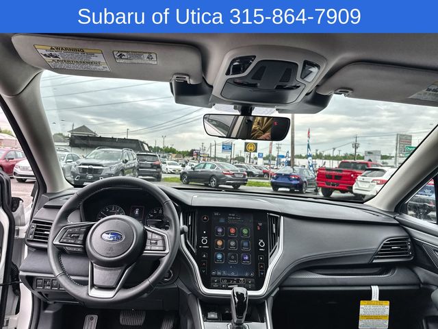 2025 Subaru Outback Premium 18