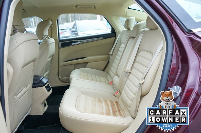 2013 Ford Fusion SE 31