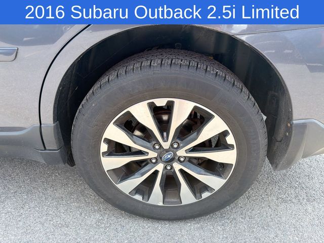 Thumbnail: 2016 Subaru Outback - 12