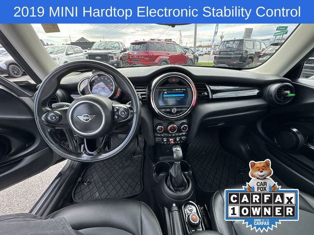 Thumbnail: 2019 MINI Cooper - 19