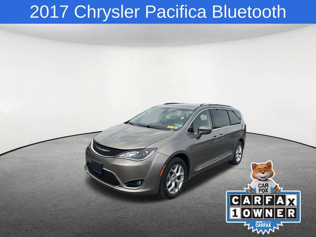 2017 Chrysler Pacifica  -
                  Yorkville, NY