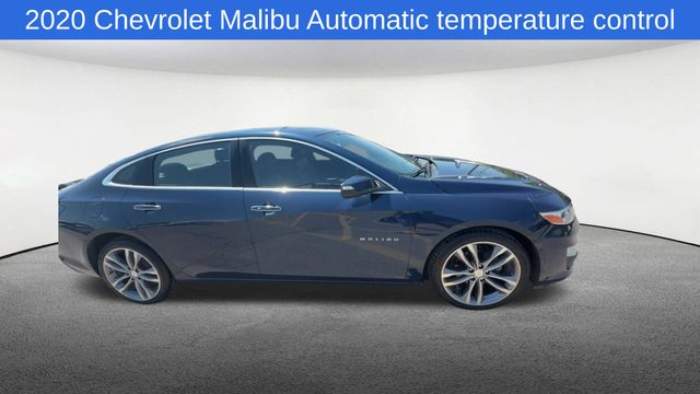 Thumbnail: 2020 Chevrolet Malibu - 10