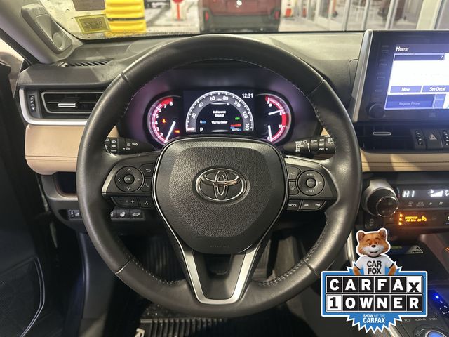 Thumbnail: 2019 Toyota RAV4 - 23