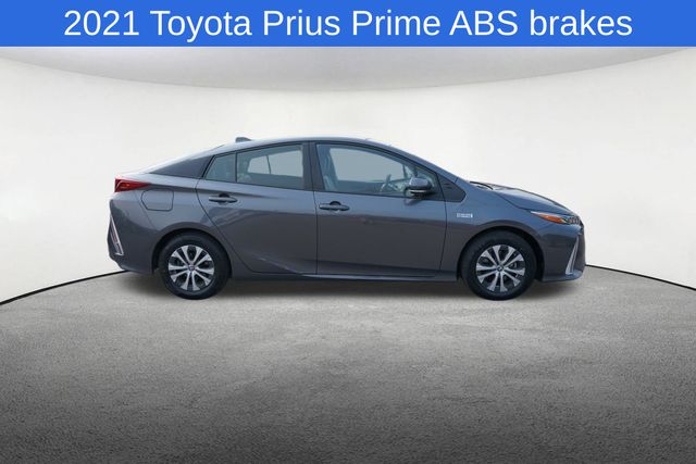 Thumbnail: 2021 Toyota Prius Prime - 16