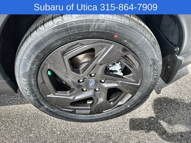 2025 Subaru Crosstrek Sport 16