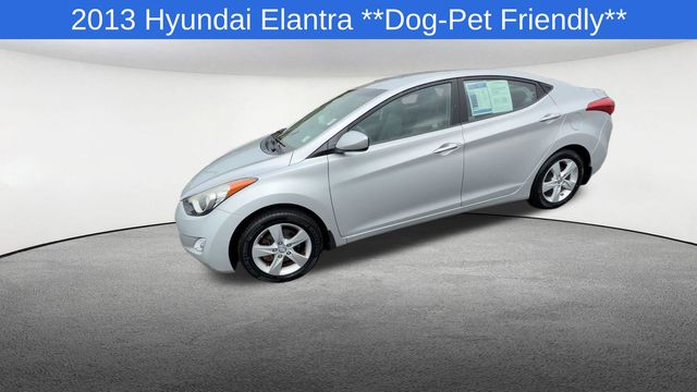 Thumbnail: 2013 Hyundai Elantra - 4
