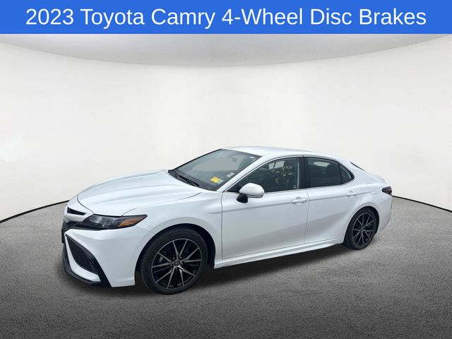 Thumbnail: 2023 Toyota Camry - 16