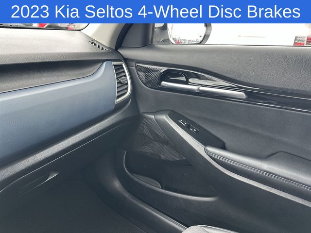 Thumbnail: 2023 Kia Seltos - 19