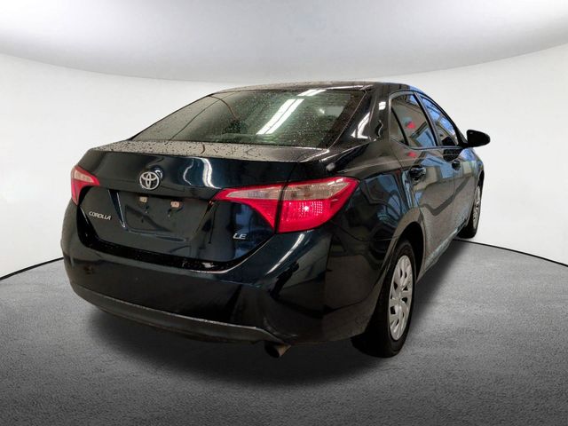 Thumbnail: 2018 Toyota Corolla - 13