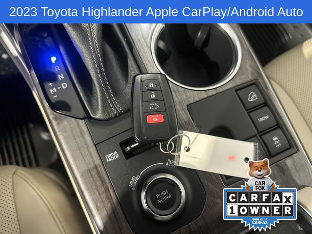 Thumbnail: 2023 Toyota Highlander - 29
