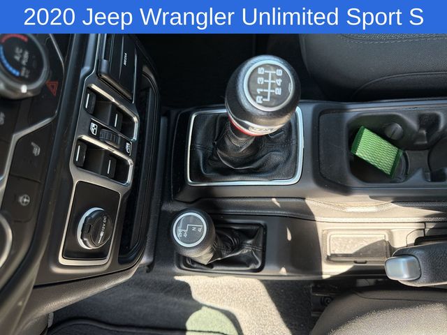 Thumbnail: 2020 Jeep Wrangler - 27