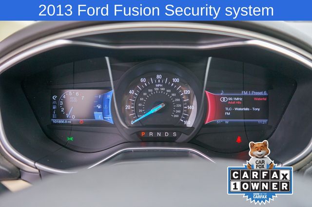 2013 Ford Fusion SE 25