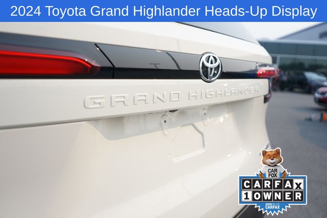Thumbnail: 2024 Toyota Grand Highlander - 14