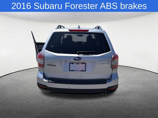 Thumbnail: 2016 Subaru Forester - 15