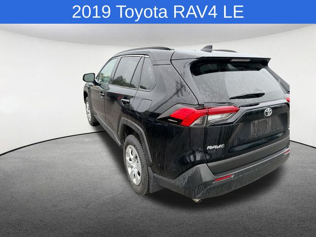 Thumbnail: 2019 Toyota RAV4 - 4