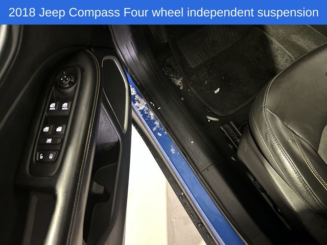Thumbnail: 2018 Jeep Compass - 12