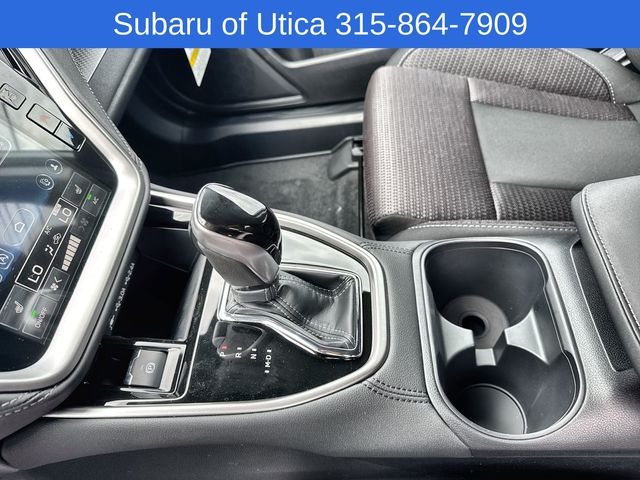 2025 Subaru Outback Premium 24