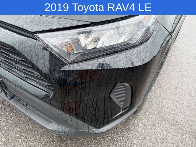 Thumbnail: 2019 Toyota RAV4 - 20
