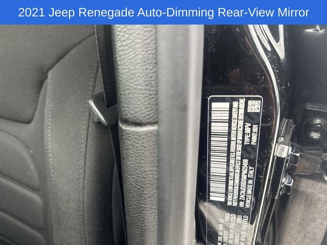 Thumbnail: 2021 Jeep Renegade - 30