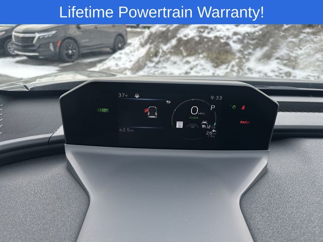 Thumbnail: 2026 Subaru Solterra - 26