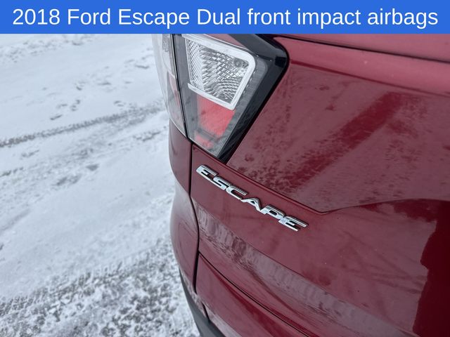Thumbnail: 2018 Ford Escape - 17