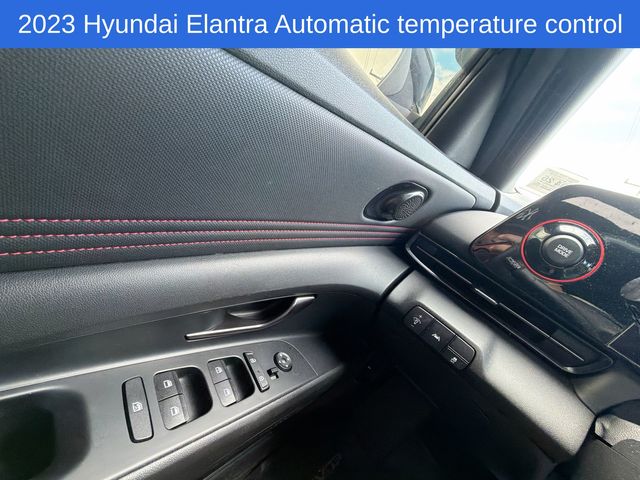Thumbnail: 2023 Hyundai Elantra - 10