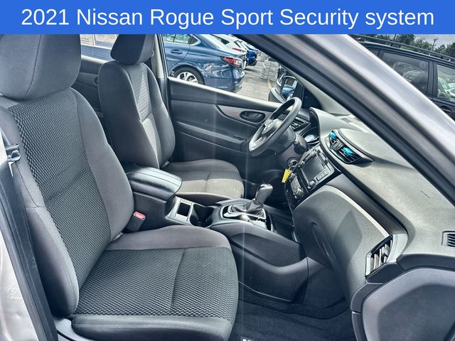 Thumbnail: 2021 Nissan Rogue Sport - 24