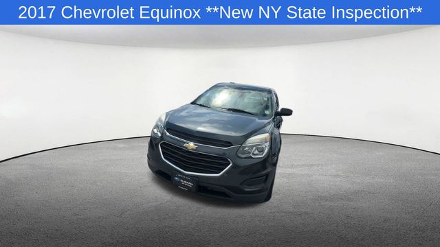Thumbnail: 2017 Chevrolet Equinox - 3