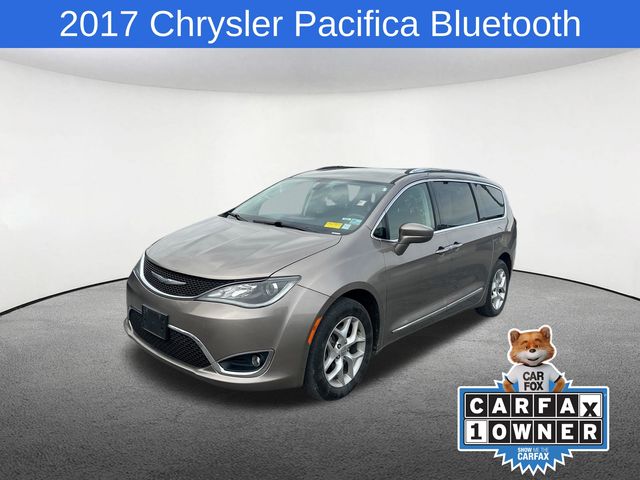 2017 Chrysler Pacifica  -
                  Yorkville, NY