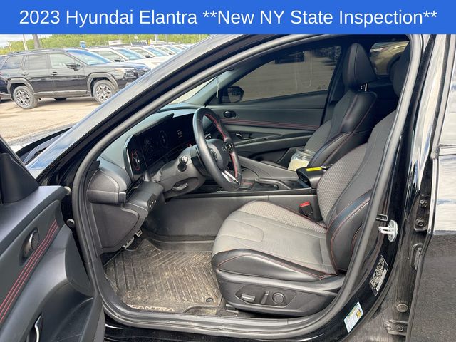Thumbnail: 2023 Hyundai Elantra - 3