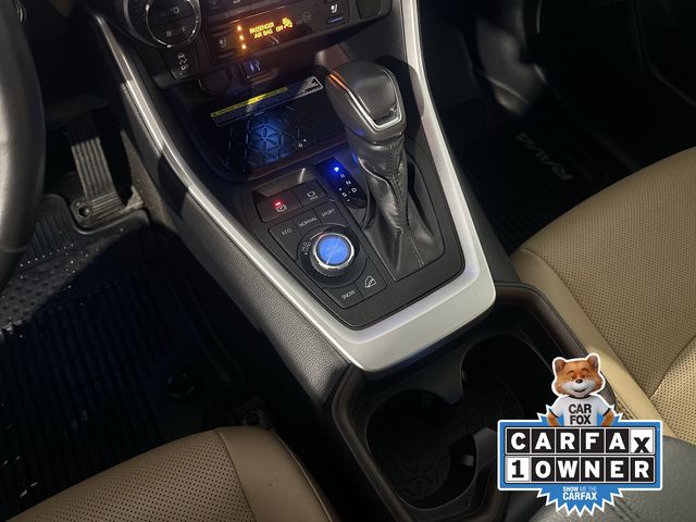 Thumbnail: 2019 Toyota RAV4 - 25