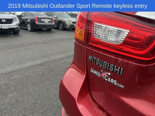 Thumbnail: 2019 Mitsubishi Outlander Sport - 11