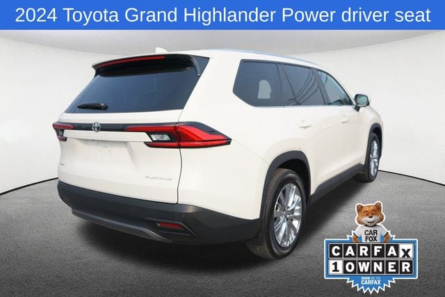 Thumbnail: 2024 Toyota Grand Highlander - 15