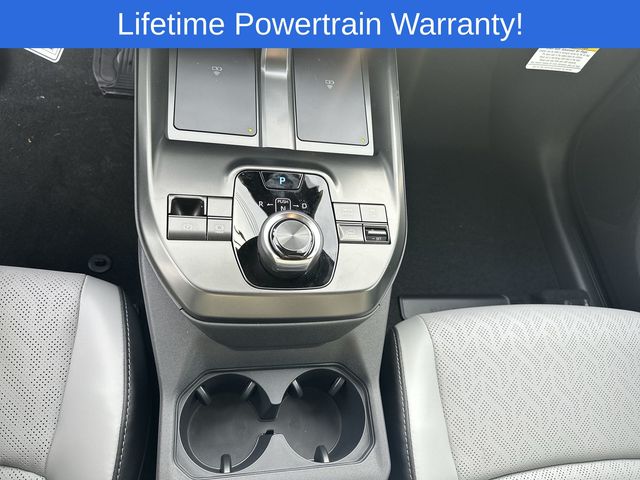 Thumbnail: 2026 Subaru Solterra - 25