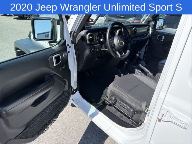 Thumbnail: 2020 Jeep Wrangler - 12
