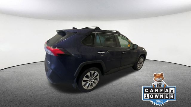 Thumbnail: 2019 Toyota RAV4 - 8