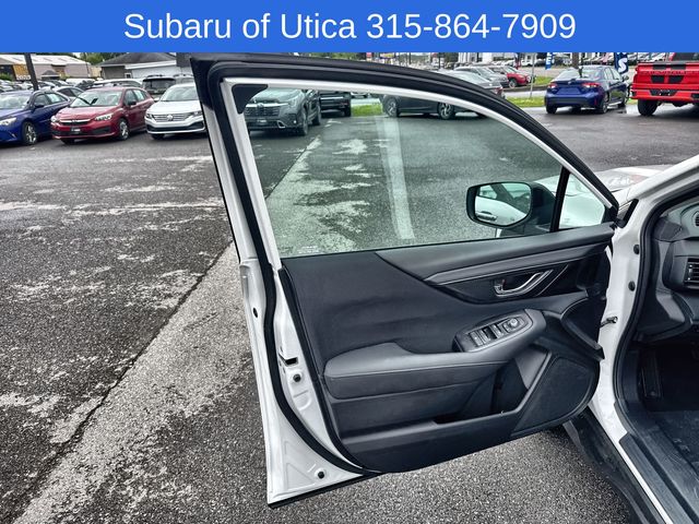 2025 Subaru Outback Premium 10