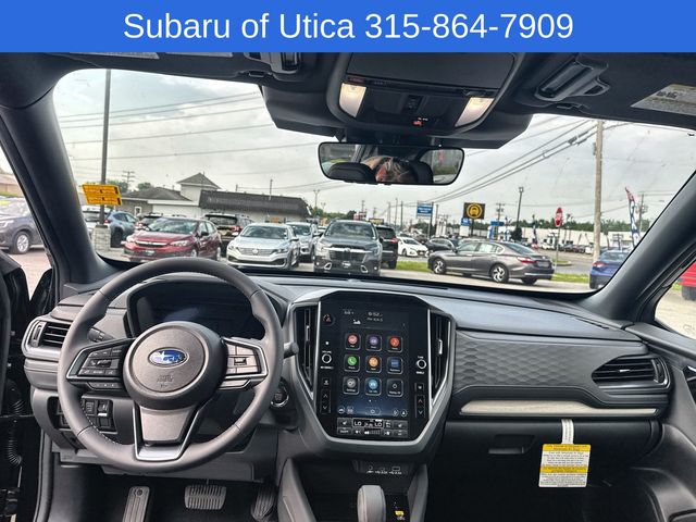 2025 Subaru Forester Limited 18