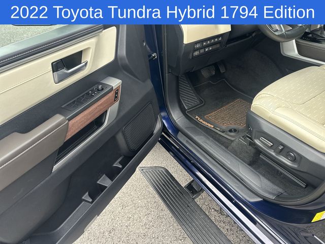 Thumbnail: 2022 Toyota Tundra - 12