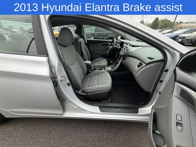 Thumbnail: 2013 Hyundai Elantra - 23